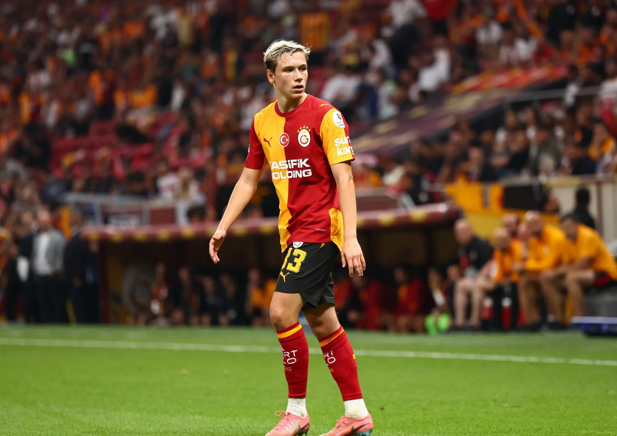 Fenerbahçe'nin eski yıldızından Batrakov yorumu: Galatasaray'da başarılı olur