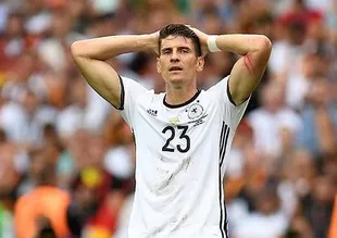 Mario Gomez'in menajeri İstanbul'a çağırıldı
