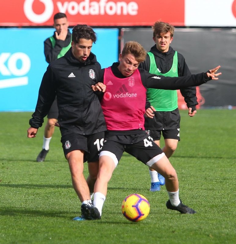 Beşiktaş’ta 7 yolcu!