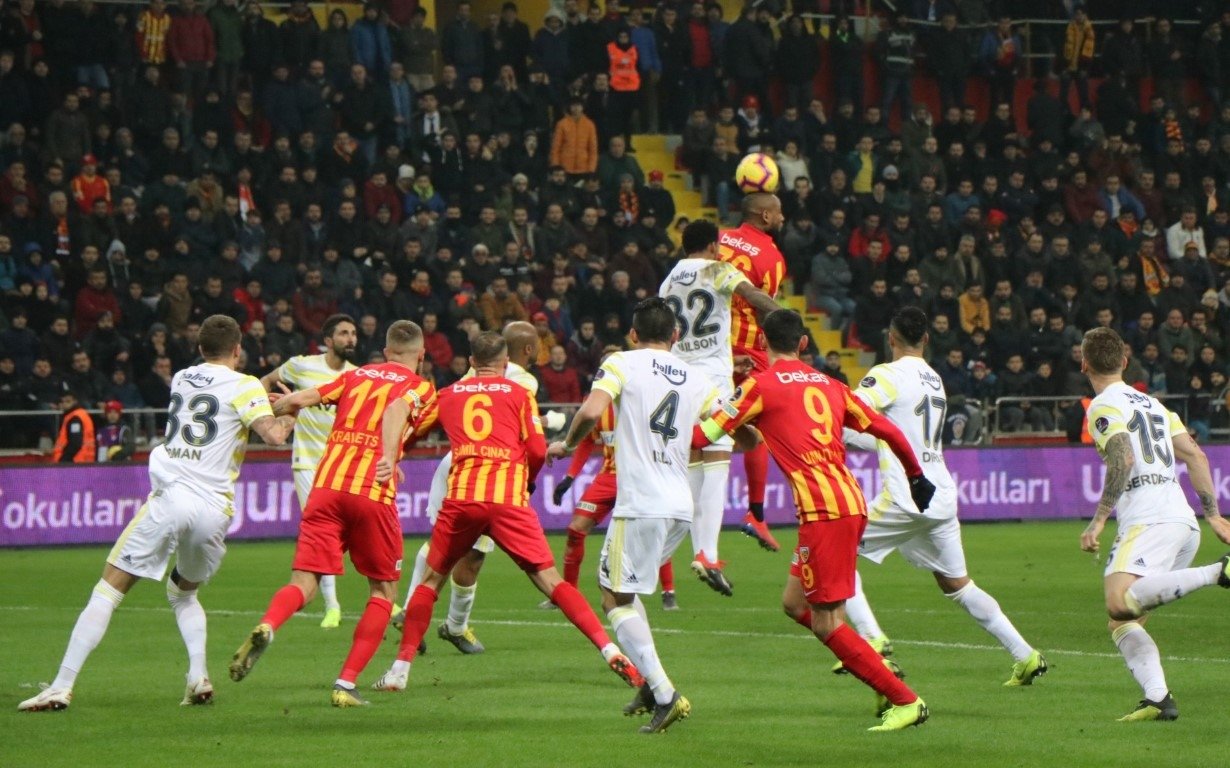 Kayserispor - Fenerbahçe maçından kareler!