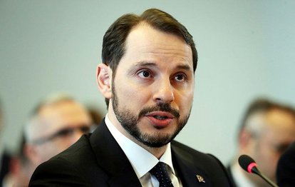 Berat Albayrak’tan Trabzonlu öğrencilere güzel jest!