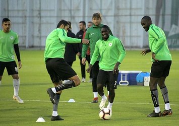 Atiker Konyaspor'da Çaykur Rizespor maçı hazırlıkları