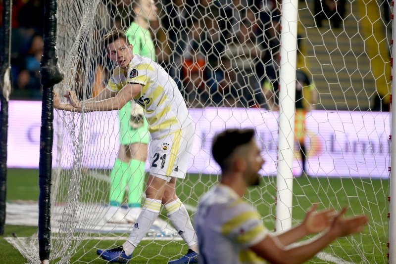 Fenerbahçe’de tarihi rakam! Dokuz...