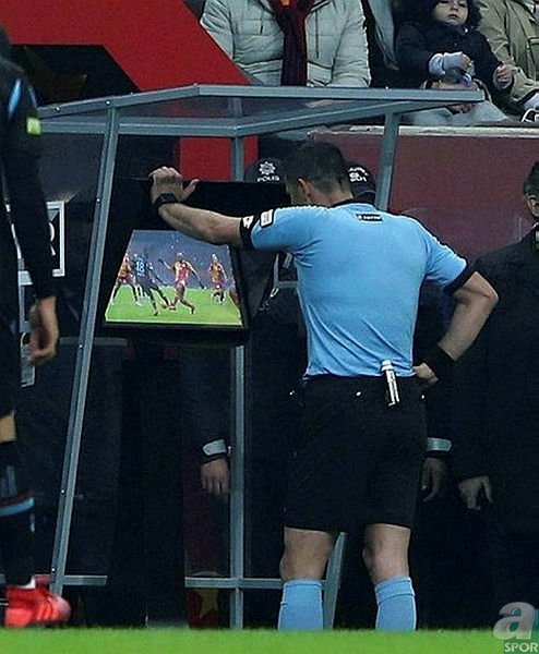 Erman Toroğlu Fenerbahçe’nin yeni teknik direktörünü açıkladı! Eğer Erol Bulut giderse yerine...