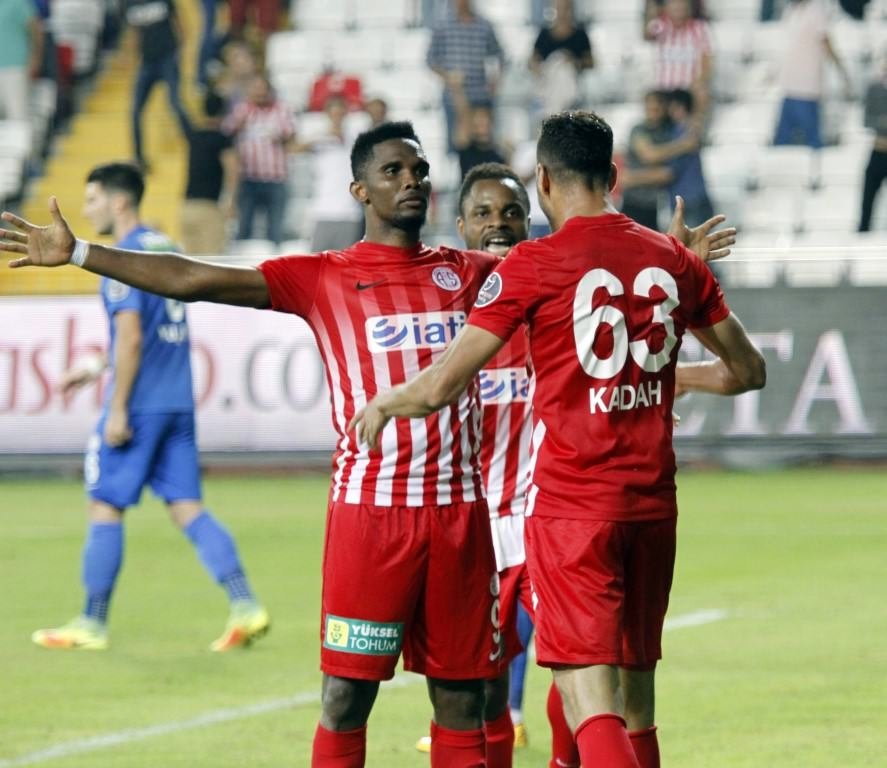 Eto’o adım adım Beşiktaş’a