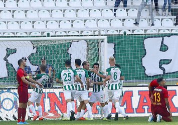 Konyaspor son dakikada güldü