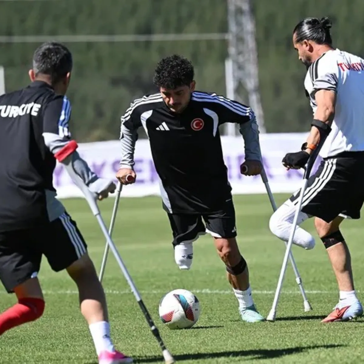 Ampute Futbol Milli Takımı dünya kupası için çalışmalarını sürdürüyor!