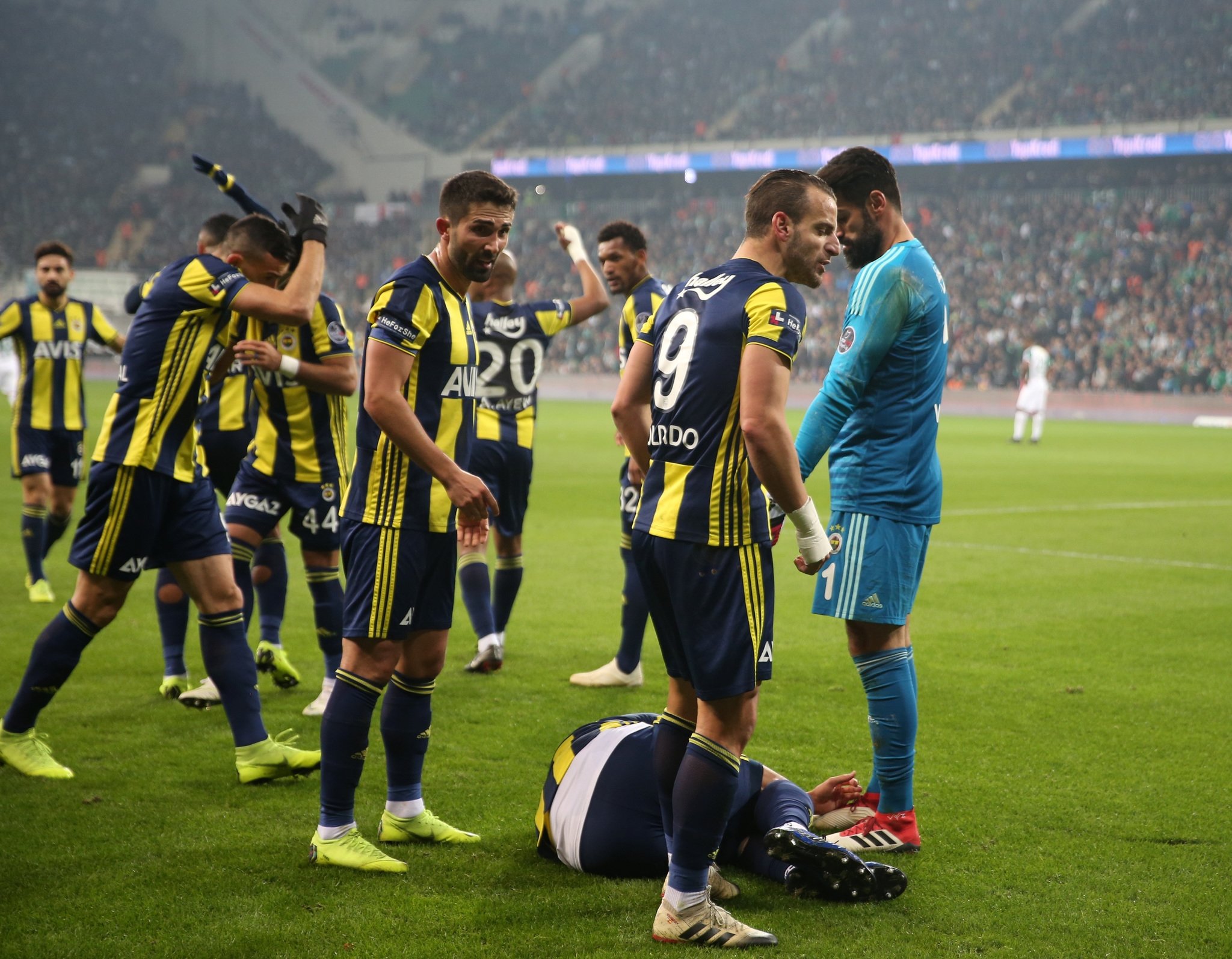 Soldado’dan muhteşem rövaşata! İşte o anlar!