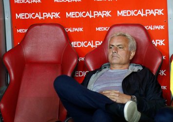 Mourinho'nun hataları saymakla bitmedi!