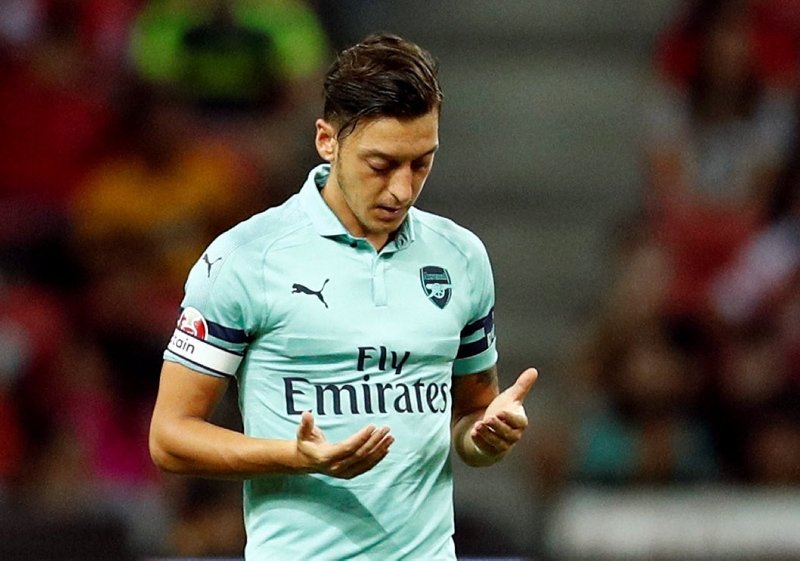Mesut Özil Arsenal’den ayrılıyor