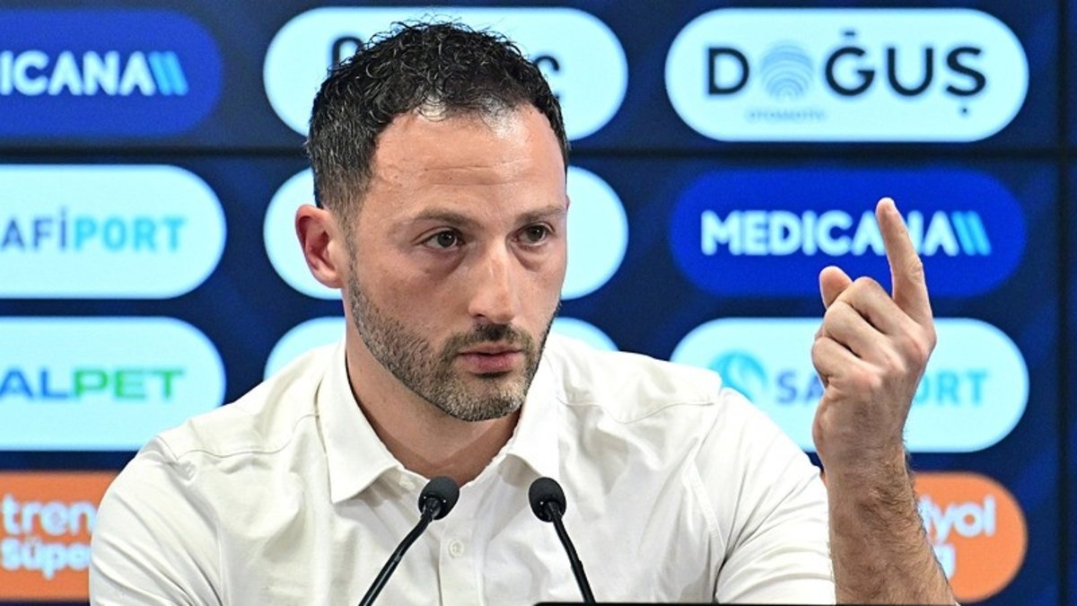 Domenico Tedesco'dan basın toplantısında Türkçe tepki!
