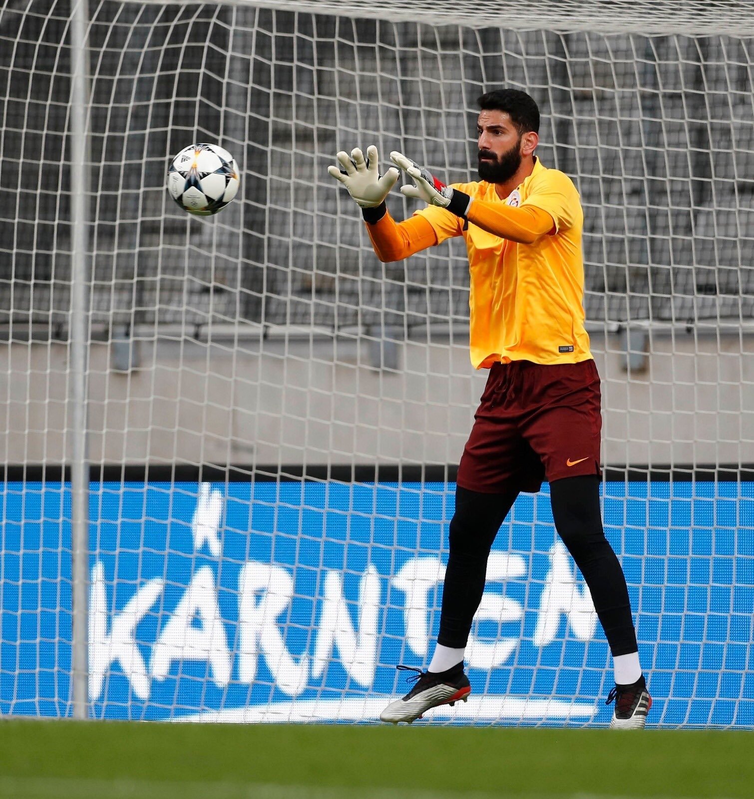 Galatasaray Augsburg maçından kareler!