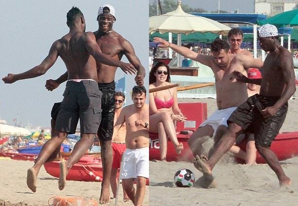 Ünlü futbolcuların tatil keyfi