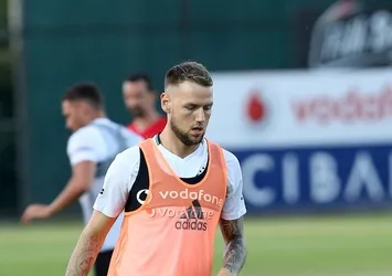 Beşiktaş'ta flaş ayrılık