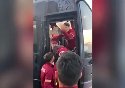 Ofspor'dan 'Şiki şiki baba' klibi! O anlar...