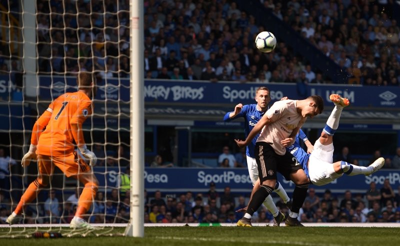 Everton Manchester United’ı dağıttı