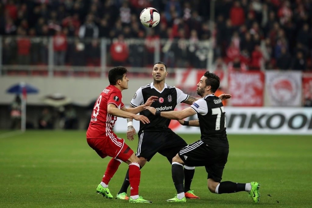 Olympiakos - Beşiktaş maçından kareler