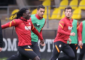 G.Saray'da Altay mesaisi!