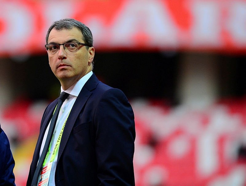 Comolli’ye ince ayar!