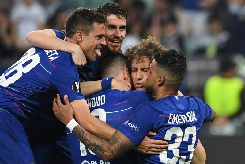 Bakü’de Mesut Özil’e Fenerbahçe mesajı