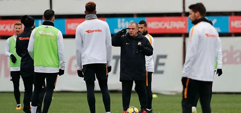 Fatih Terim'den 2 yıldıza hazır ol talimatı!