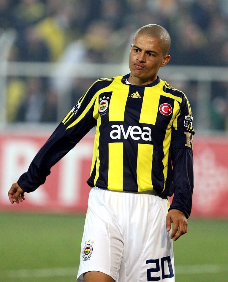 Alex de Souza ağzını fena bozdu!