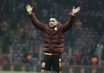Falcao Xavi’ye ‘evet’ dedi