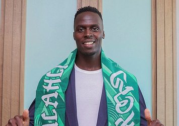 Mendy'nin de tercihi Arabistan!