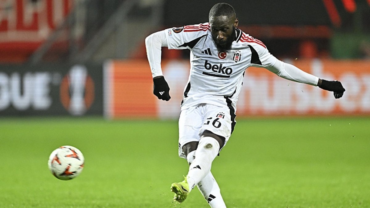 Beşiktaş'ta Masuaku gelişmesi! Sözleşmesi...