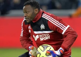 Mandanda, Marsilya'ya döndü