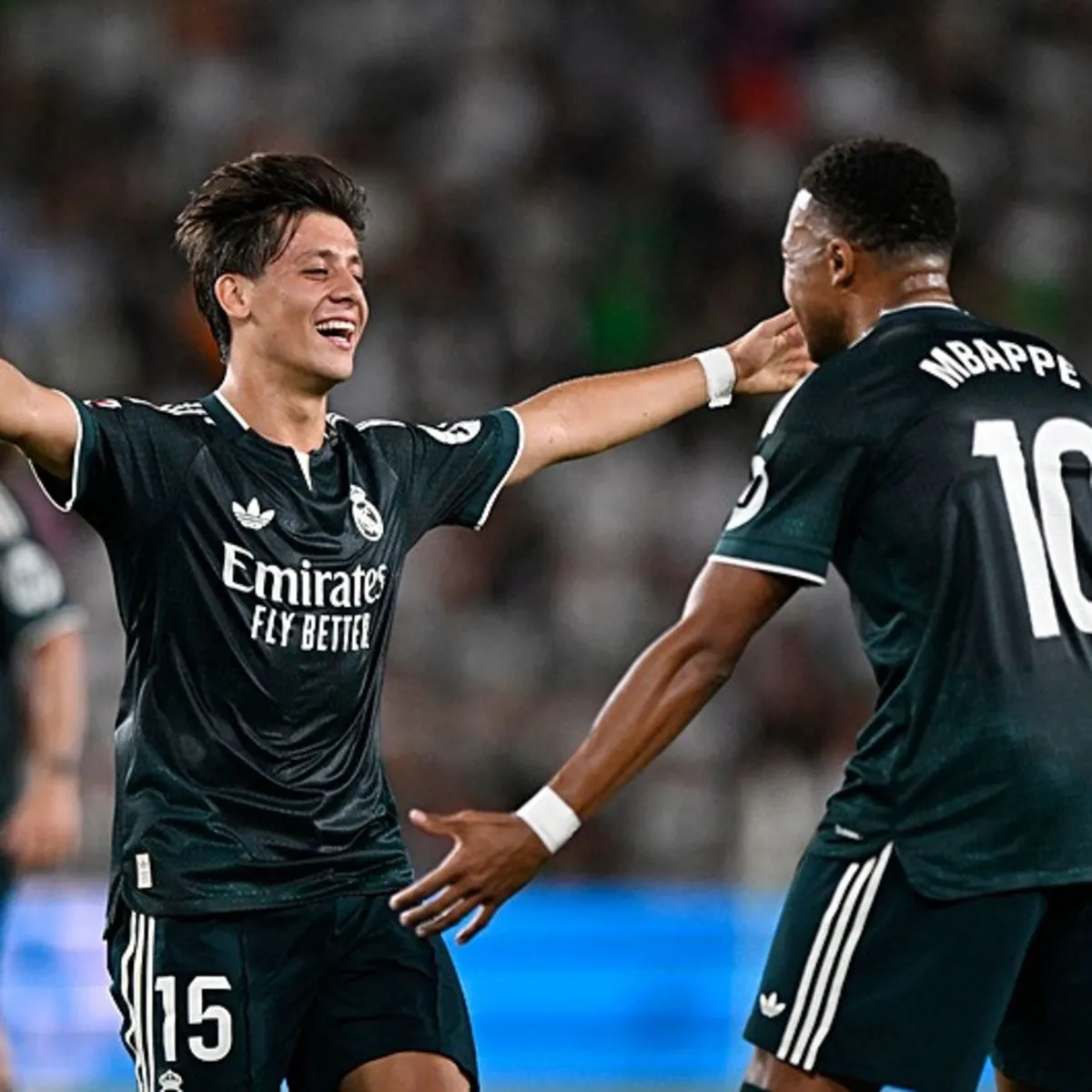 Arda Güler frikikten attı! Real Madrid deplasmanda öne geçti