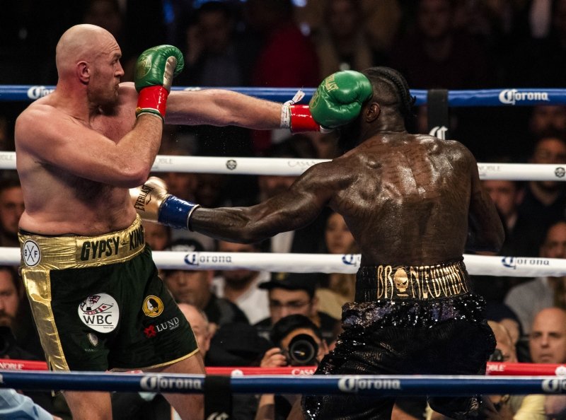 Wilder - Fury maçında şok sonuç! İkisi birden sevindi ama...