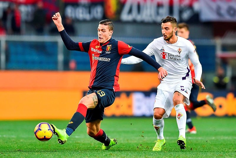 Fenerbahçe’den stoper harekatı!