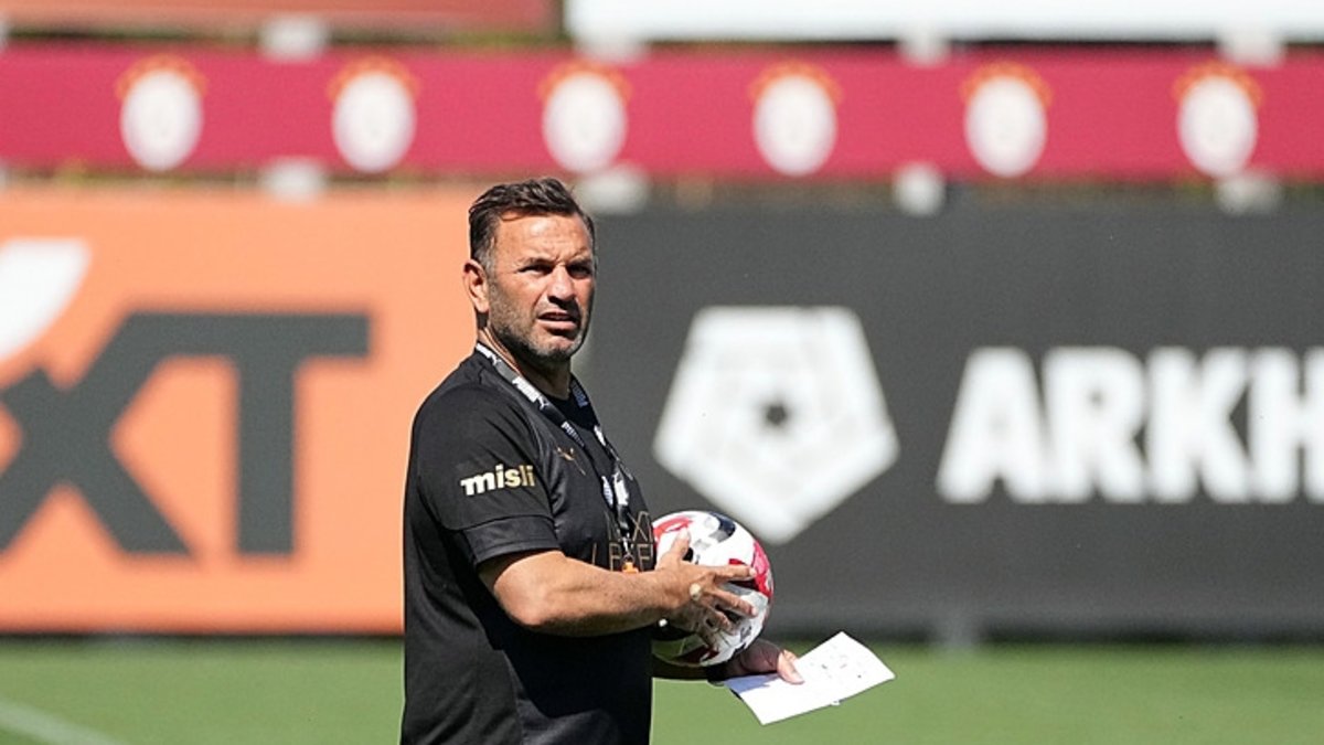 Galatasaray'dan sezona damga vuracak transfer! Bu hamle çok konuşulur Galatasaray'dan sezona damga vuracak transfer! Bu hamle çok konuşulur