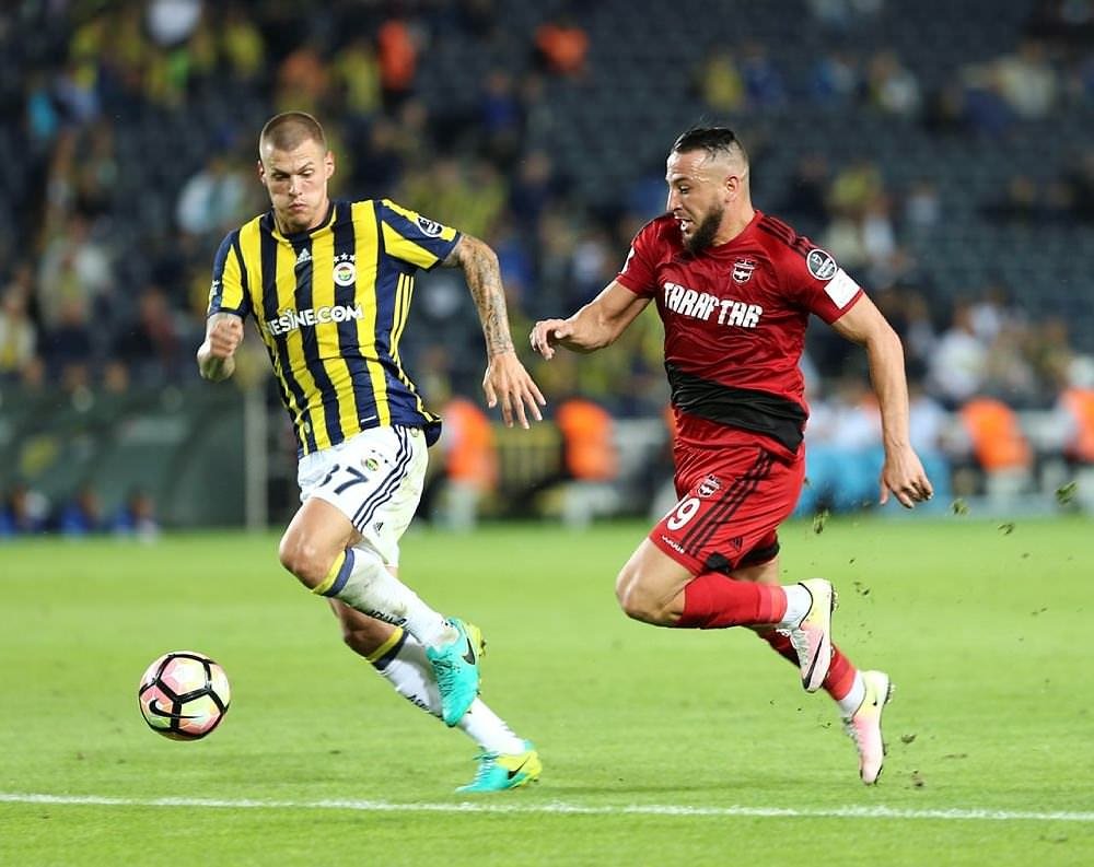 Yıldızlar karmasında hangi futbolcular olacak?