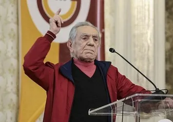 Aydemir Akbaş gündeme damga vurdu