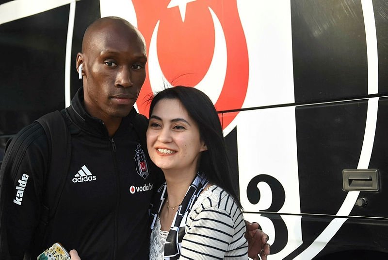 Beşiktaş’a İzmir’de çoşkulu karşılama!