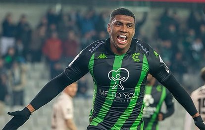 SON DAKİKA: Trabzonspor’un yeni transferi İstanbul’da!