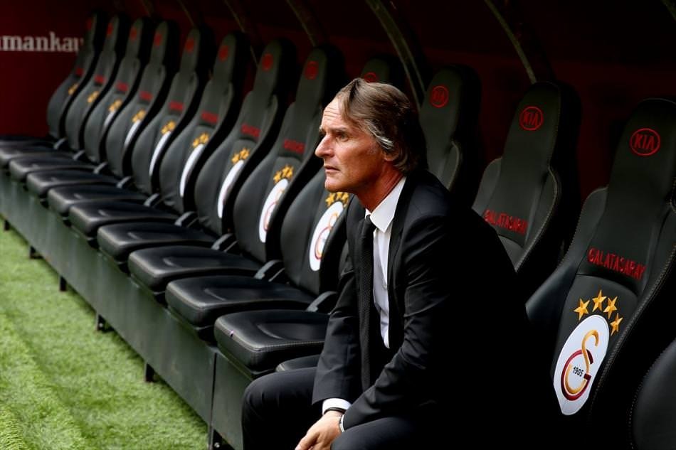 Galatasaray yönetiminden Riekerink’e 3 önemli uyarı!