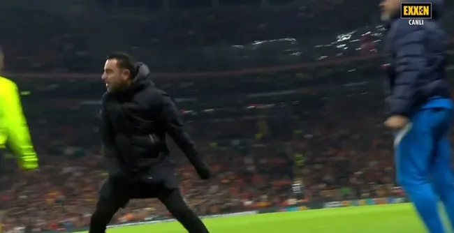Barcelona Teknik Direktörü Xavi Galatasaray karşısında beraberlik golüne böyle sevindi! - 2