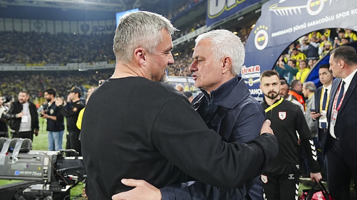 FENERBAHÇE HABERİ: Jose Mourinho'dan şampiyonluk sorusuna flaş yanıt! FENERBAHÇE HABERİ: Jose Mourinho'dan şampiyonluk sorusuna flaş yanıt!