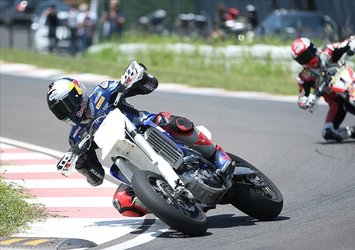 Toprak Razgatlıoğlu Dünya Superbike Şampiyonası'na damgasını vuruyor