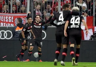 Leverkusen'e Hakan Çalhanoğlu'nun golü yetmedi