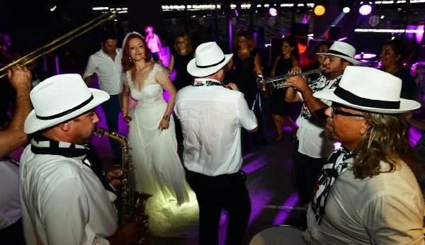 Vodafone Arena’da aşk başkadır