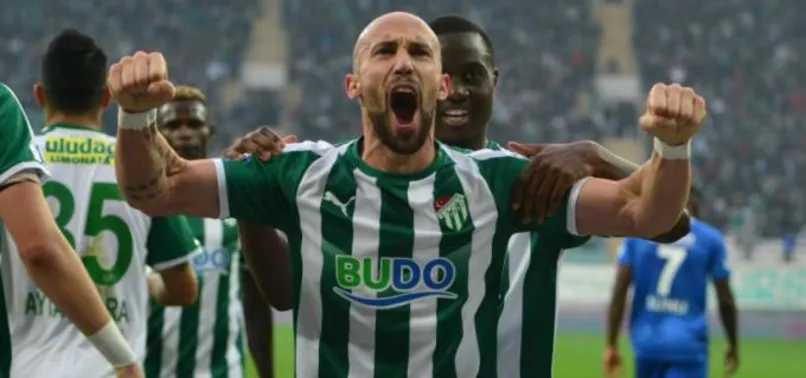 Göztepe'den Bursasporlu 2 isme kanca