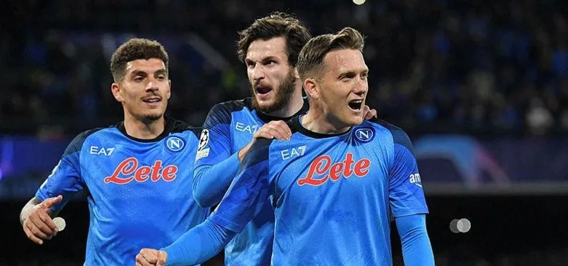 Napoli 3-0 Frankfurt | MAÇ SONUCU - ÖZET