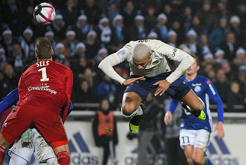 Galatasaray’ın yıldızıydı onu hatırladınız mı? Görenler inanamadı