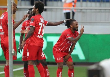 Antalya İstanbul'da kazandı!