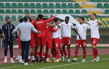 Şanlıurfaspor 0-1 Ümraniyespor MAÇ SONUCU-ÖZET | Ümraniyespor’dan kritik 3 puan!