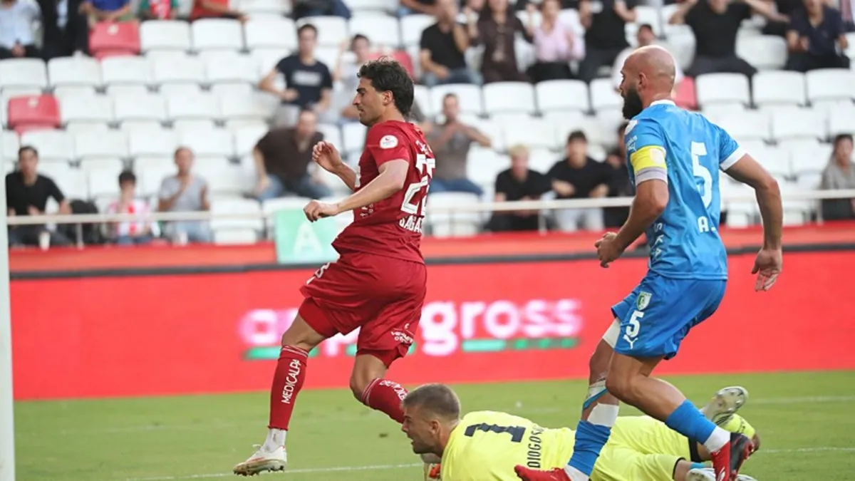 Antalya'da 3 puana Bodrum FK uzandı!